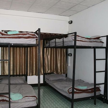 Family Home 2 Chiangmai (Adults Only) Chiang Mai Bagian luar foto