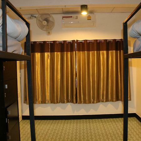 Family Home 2 Chiangmai (Adults Only) Chiang Mai Bagian luar foto