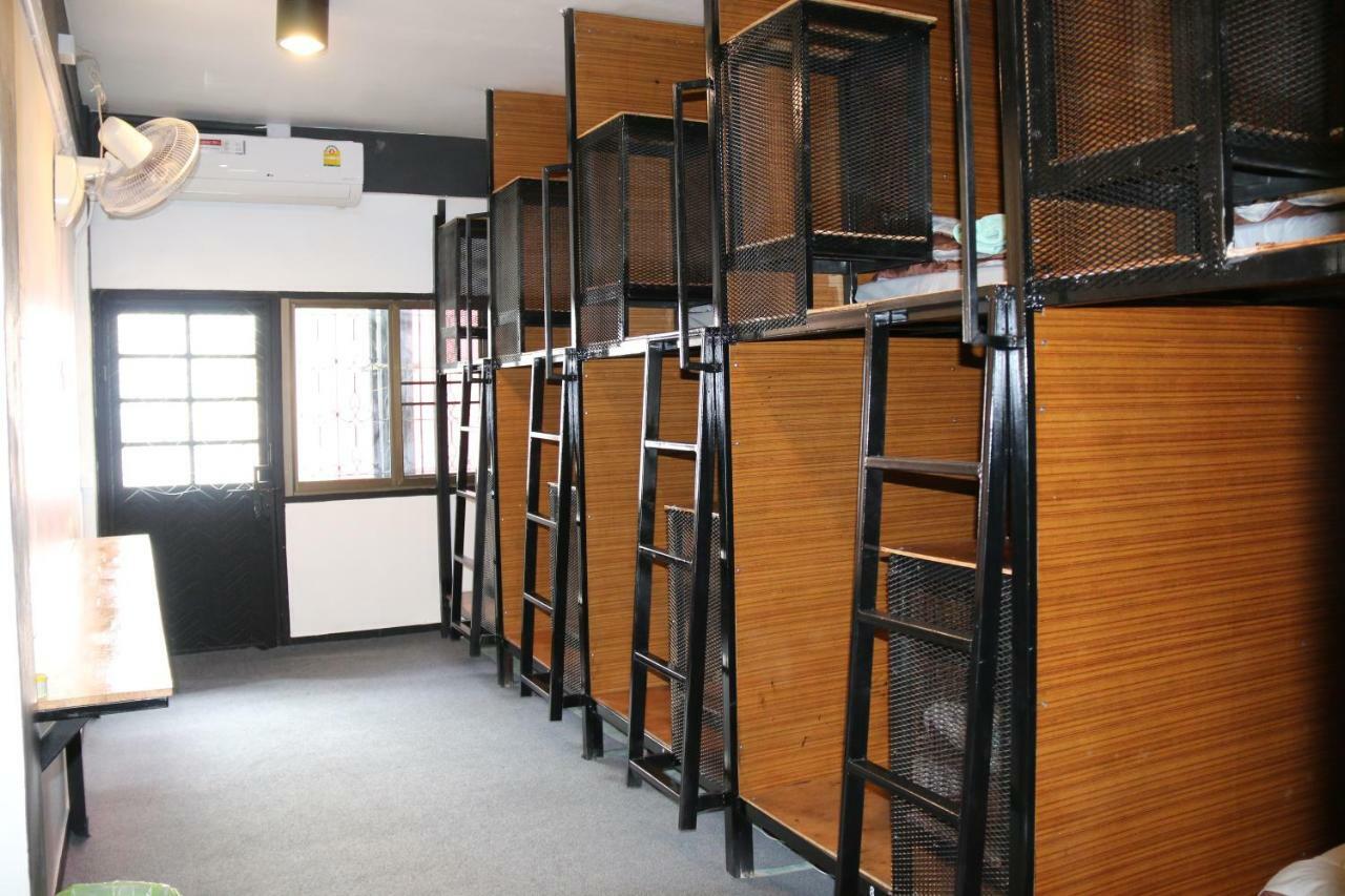 Family Home 2 Chiangmai (Adults Only) Chiang Mai Bagian luar foto